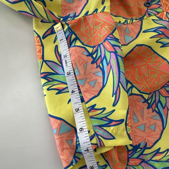 Tipsy Elves Swim Trunks Mens Medium Pineapple All Over Print Beachy Preppy READ - Picture 7 of 9
